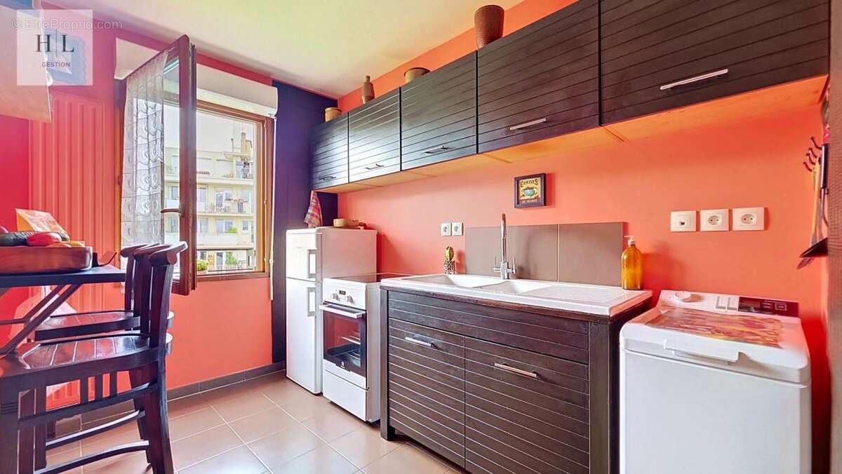 Appartement T2 moderne de 50m² avec loggia au dernier étage à Montreuil - photo 6