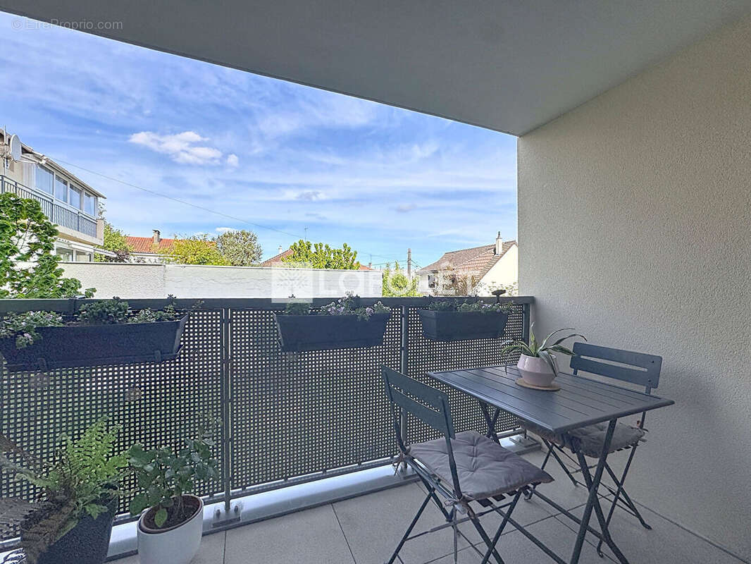 Appartement à BONNEUIL-SUR-MARNE