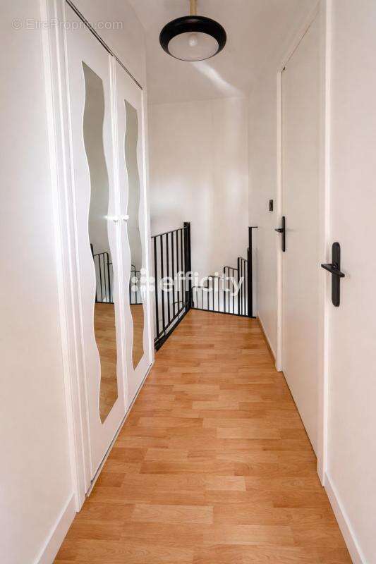 Appartement à TAVERNY