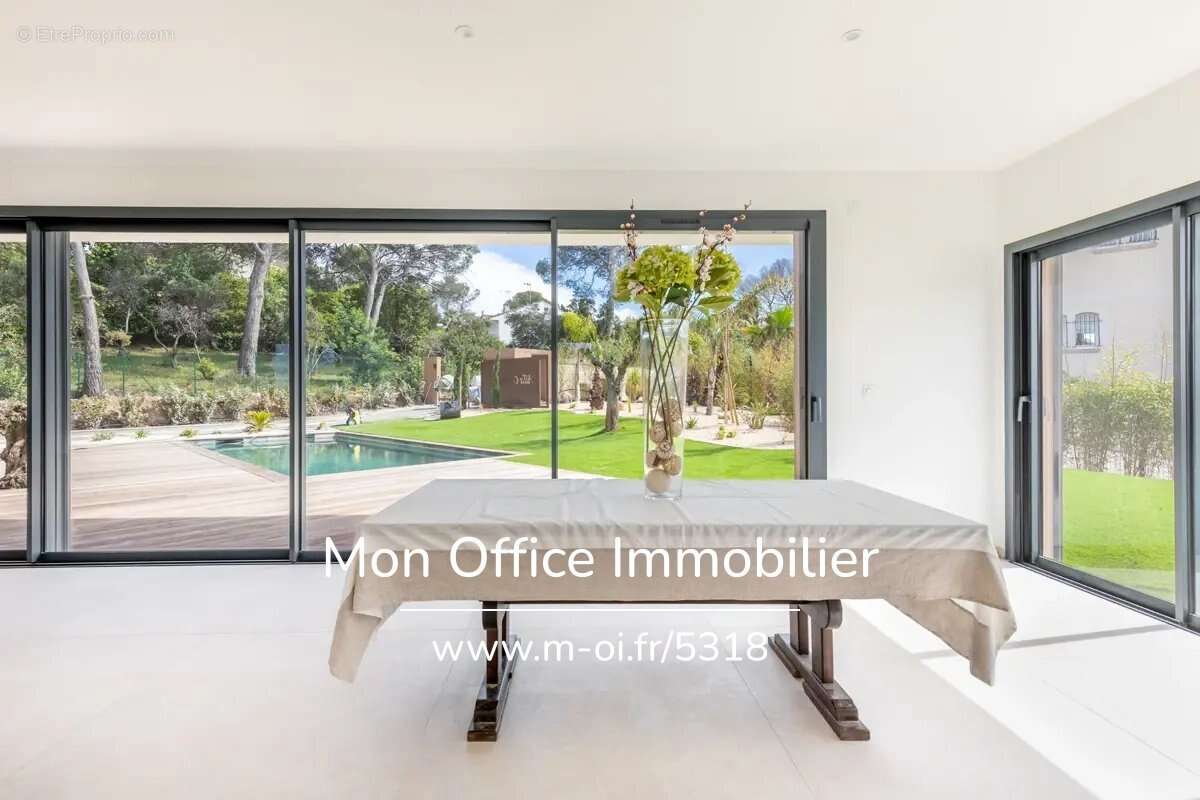 Maison à SAINT-RAPHAEL