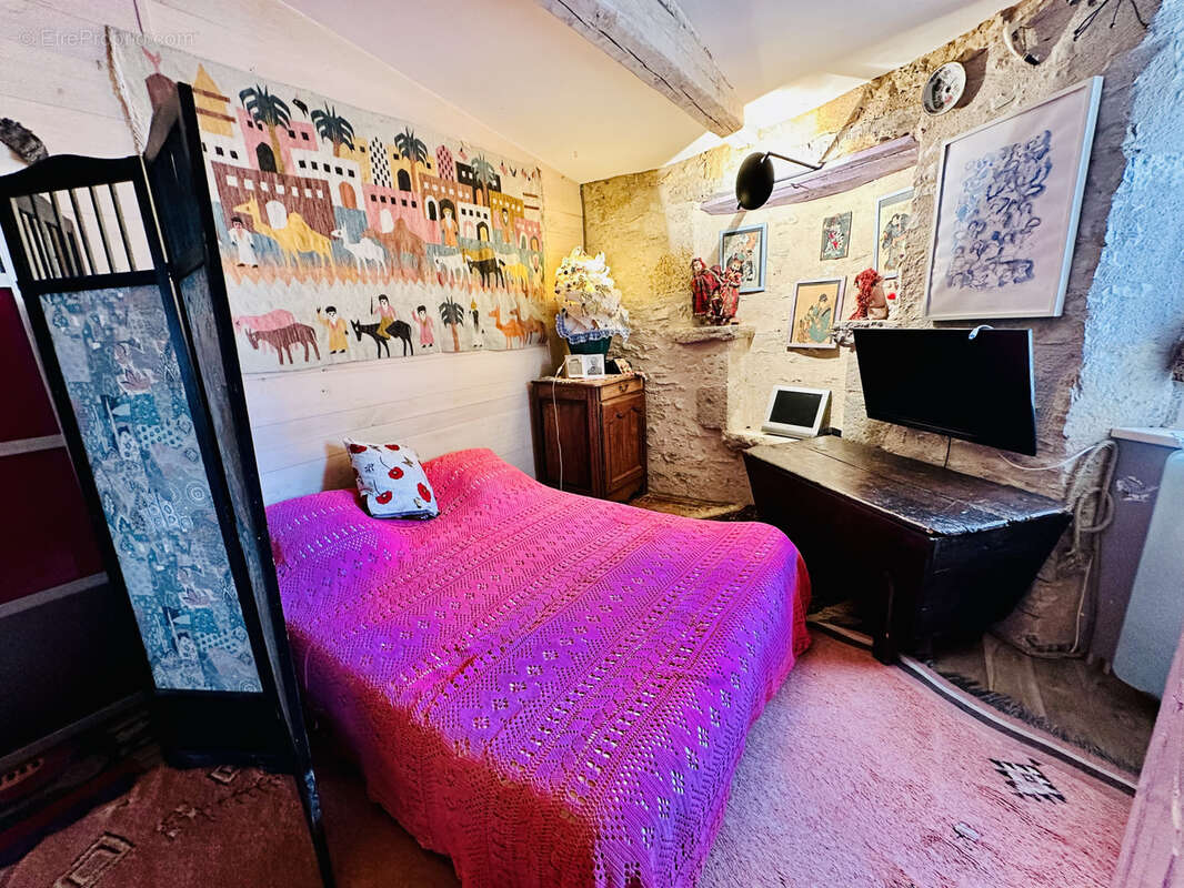 Maison à PUYJOURDES