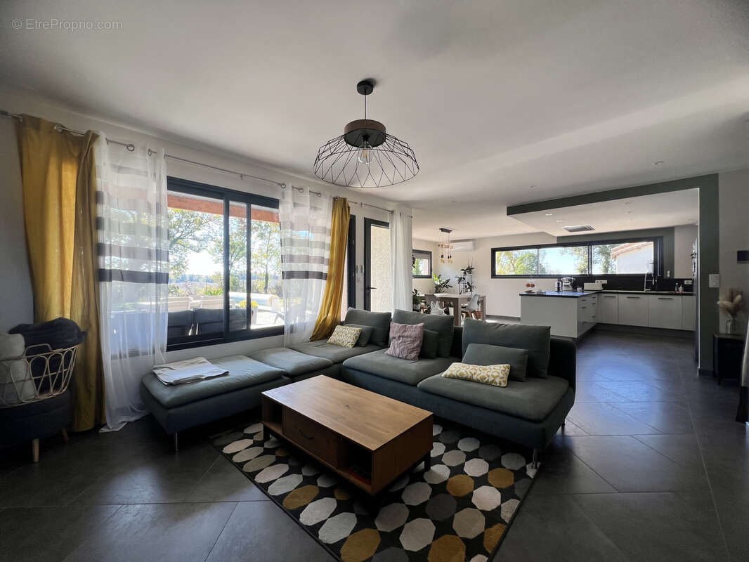 Maison à L&#039;ISLE-JOURDAIN