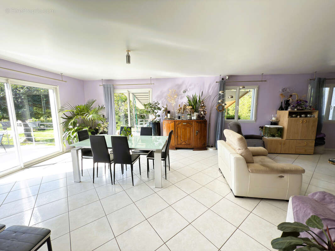 Maison à SAINT-BALDOPH