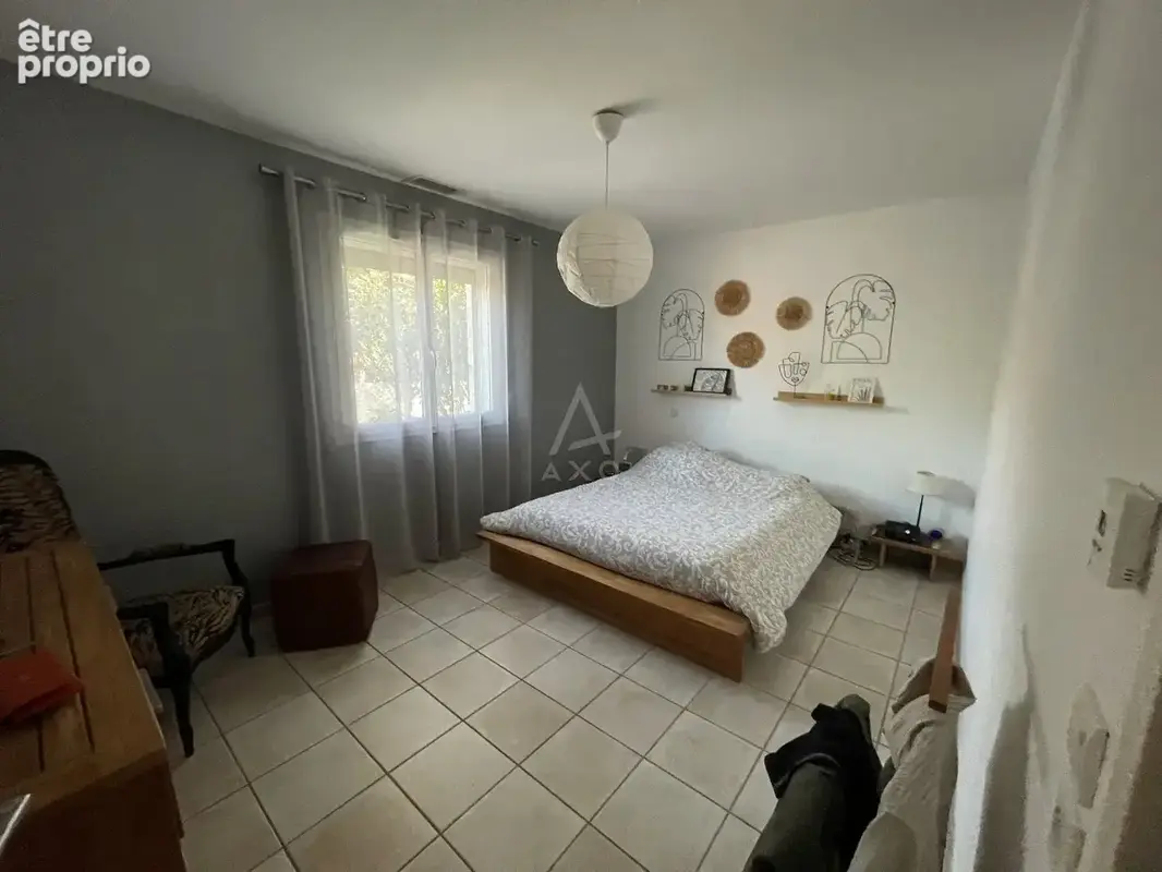 Villa 106 m² pp 3 chambres sur 400 m² terrain piscine - photo 6