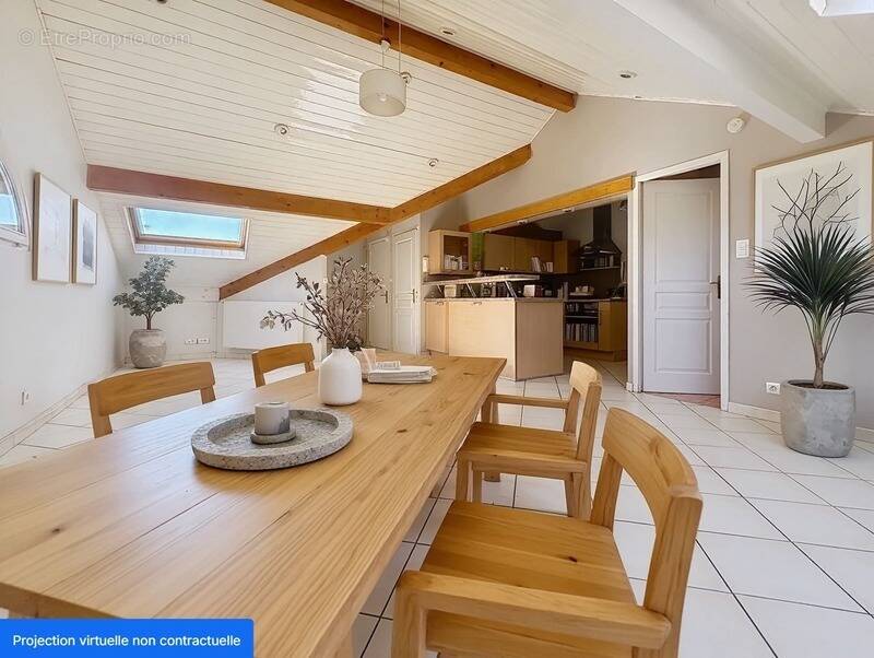 Appartement à VETRAZ-MONTHOUX