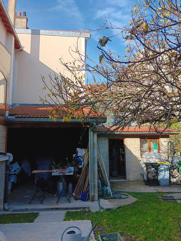 Maison à LES PAVILLONS-SOUS-BOIS