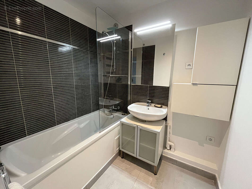Lille hyper centre - t3 en residence - photo 6