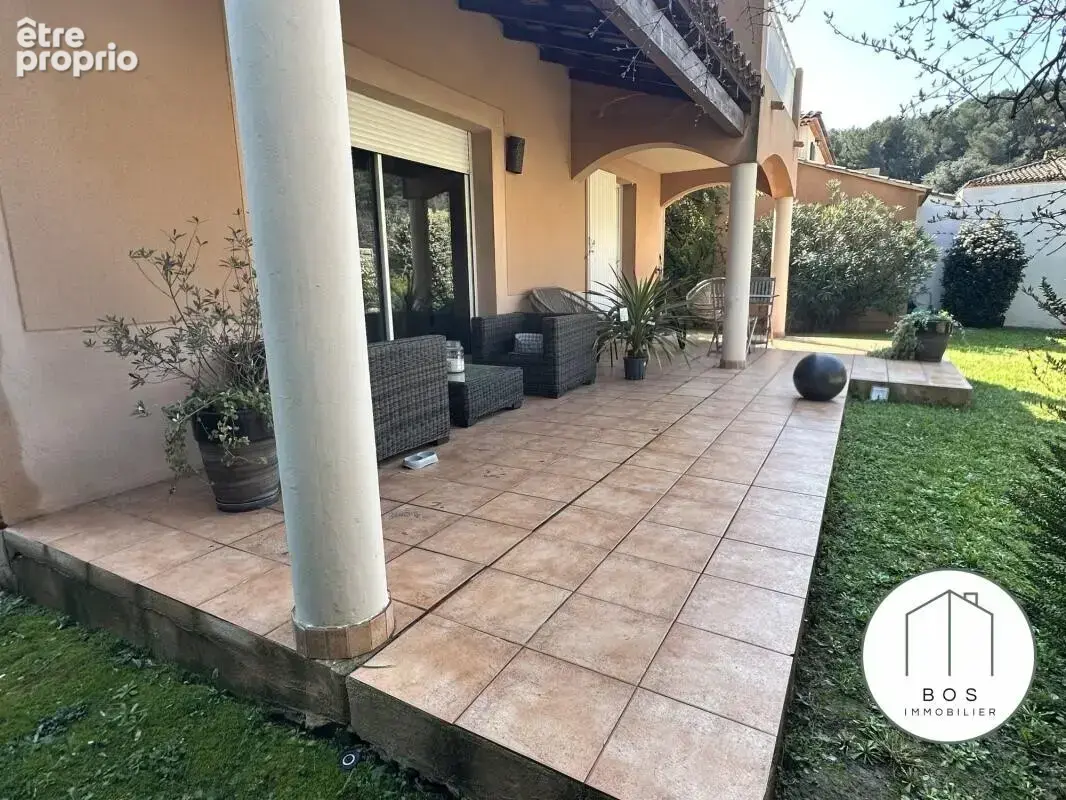 Maison avec jardin dans résidence sécurisée avec piscine - photo 3