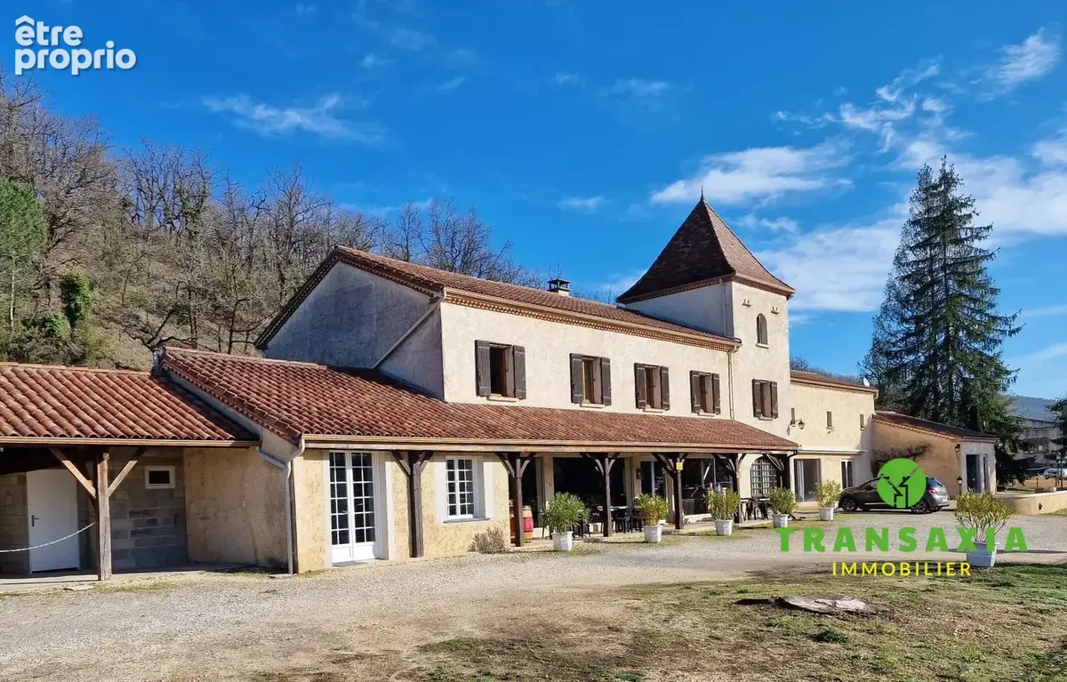 Appartement à BLANQUEFORT-SUR-BRIOLANCE