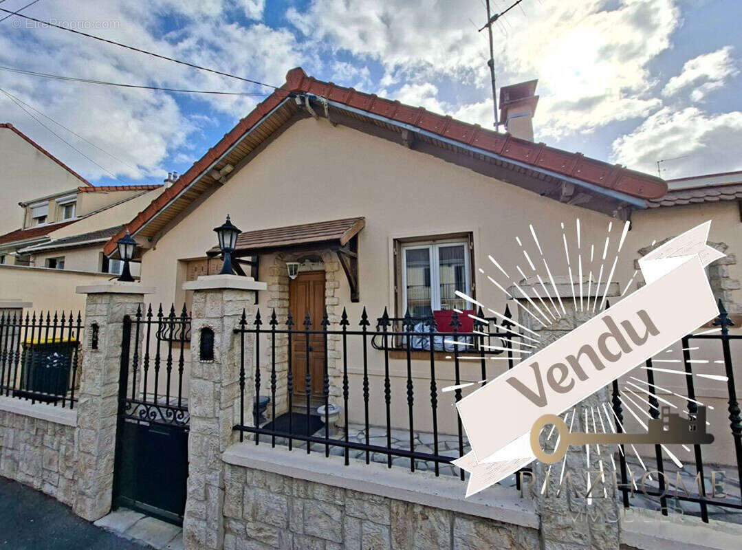 Maison à LE BLANC-MESNIL