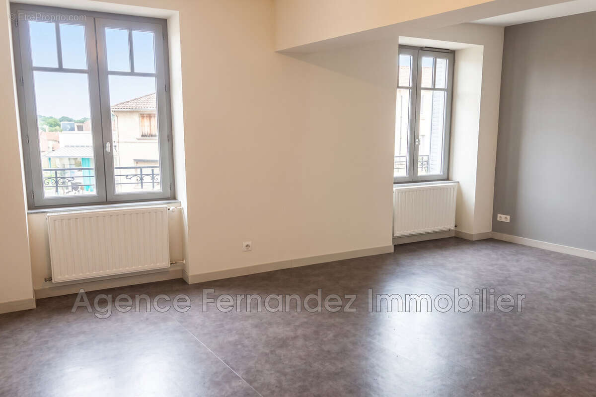 Maison 170 m² à Marcigny  - photo 6