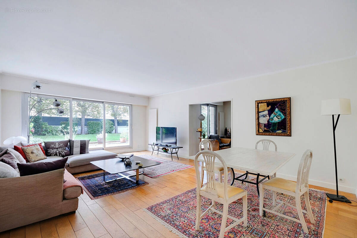 Appartement à ASNIERES-SUR-SEINE