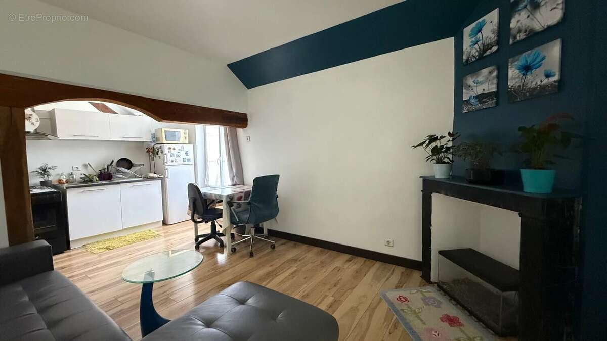 Appartement à OLLAINVILLE