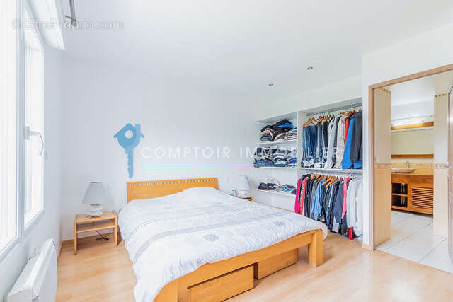 A vendre Dpt Essone (91) Morangis 200 m2 sur terrain clos de 540 m2 - photo 7