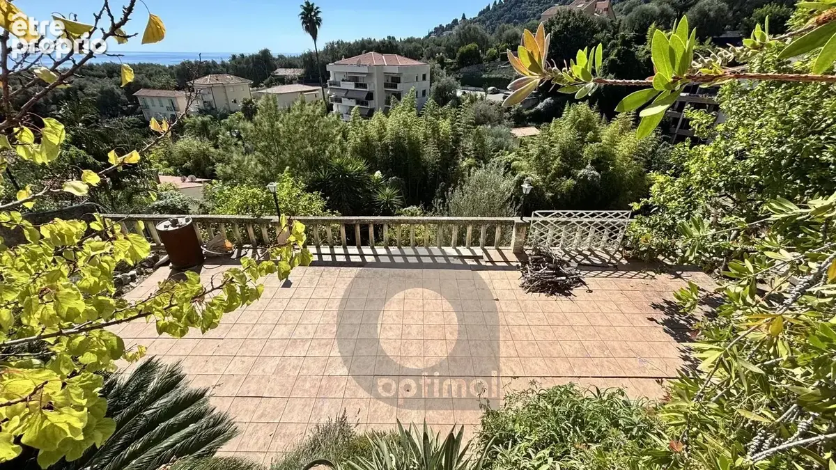 MENTON - Secteur Garavan - 4 pièces de 159,06 m² avec aperçu mer - photo 18