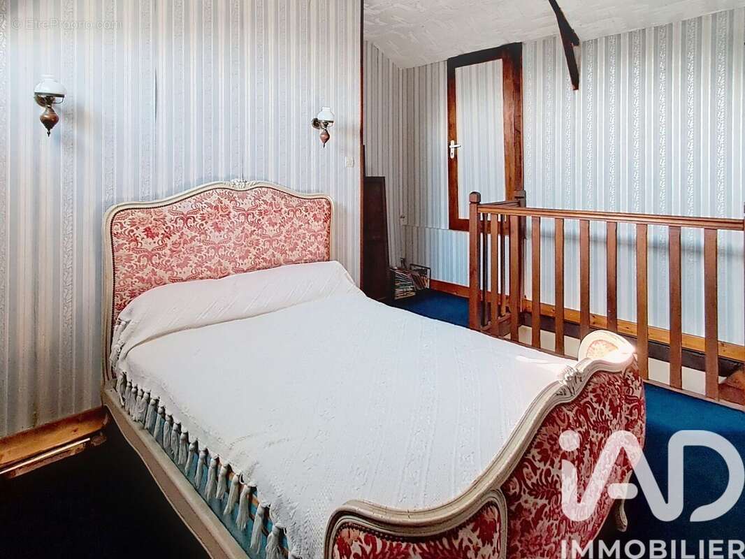 Maison 102 m² à Sassetot-Le-Malgarde  - photo 9