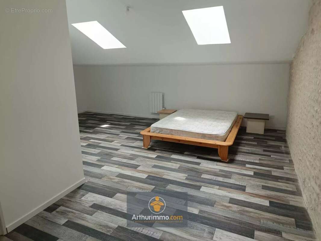 Maison à SAINT-HILAIRE-LA-PALUD