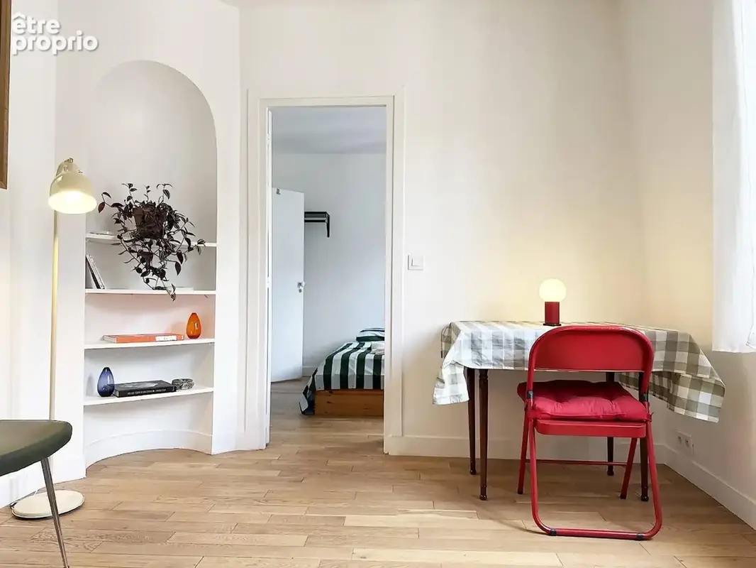 Appartement à PARIS-11E