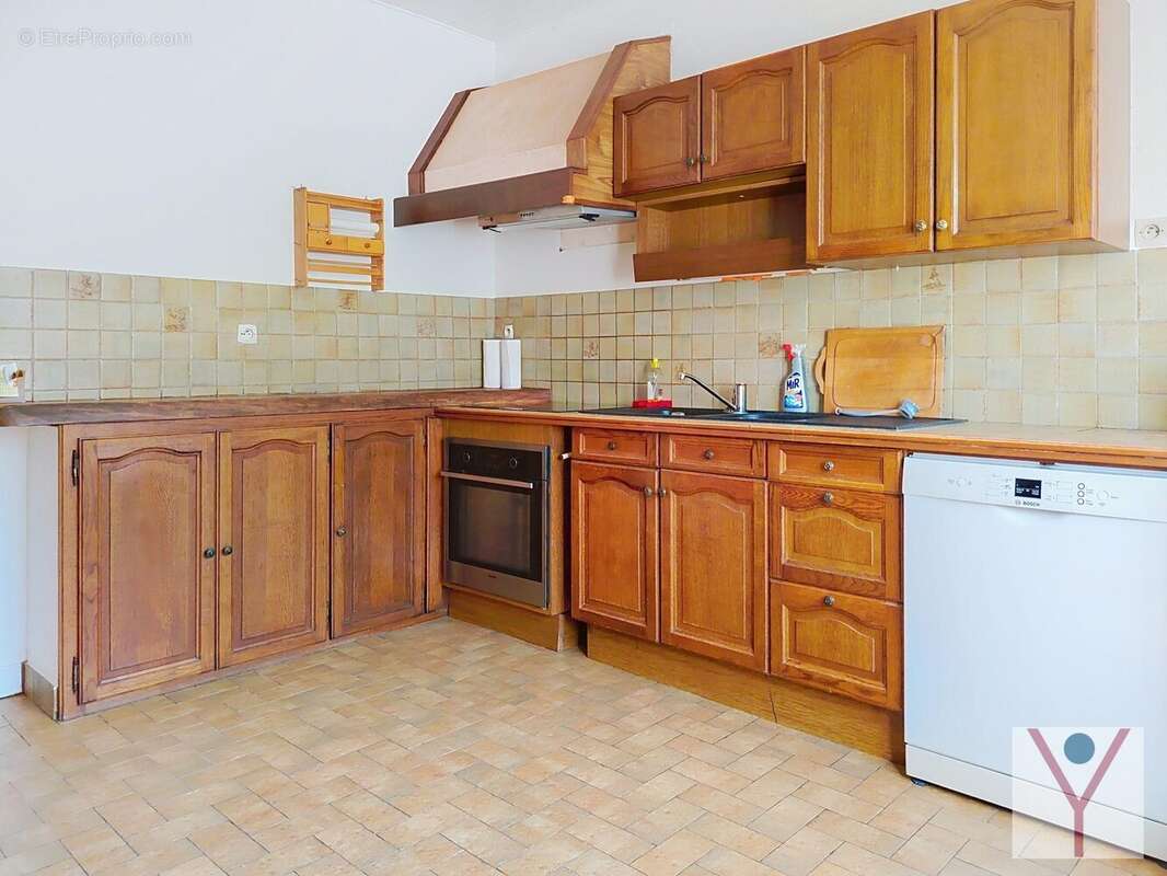 Maison 148 m² à Villars-Les-Dombes  - photo 7