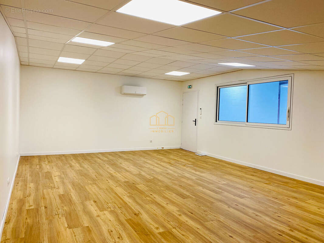 Commerce à LE TEICH