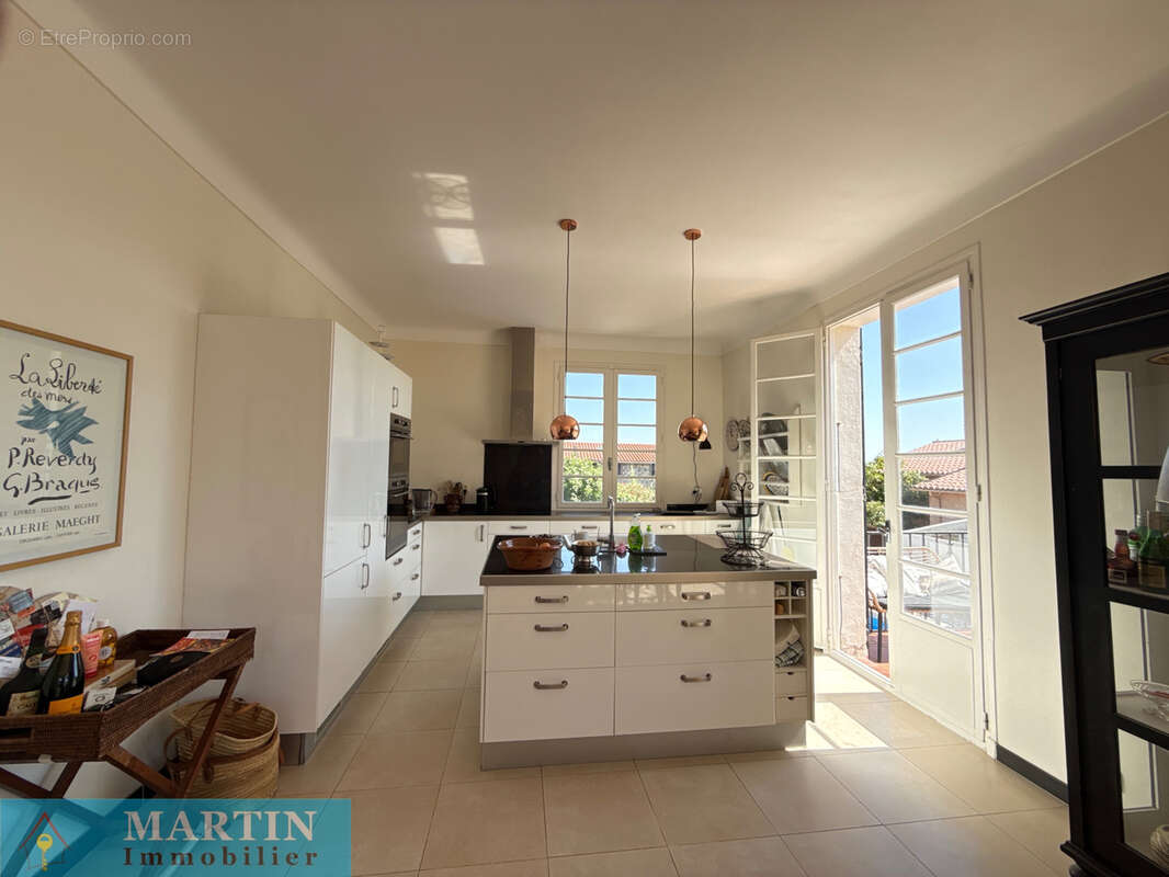 Villa 4 faces avec piscine - photo 9