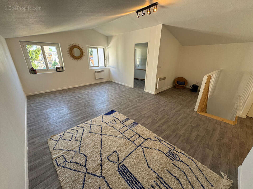 Maison à NOISY-LE-SEC