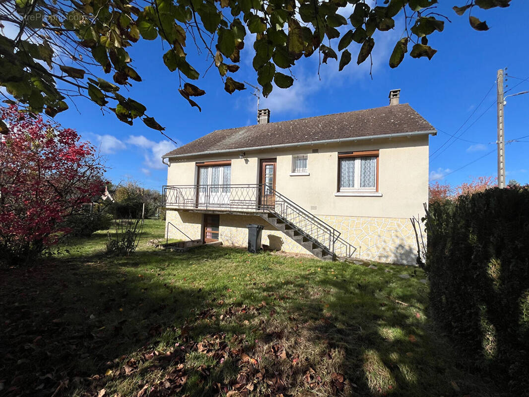 Maison à AUBIGNY-SUR-NERE