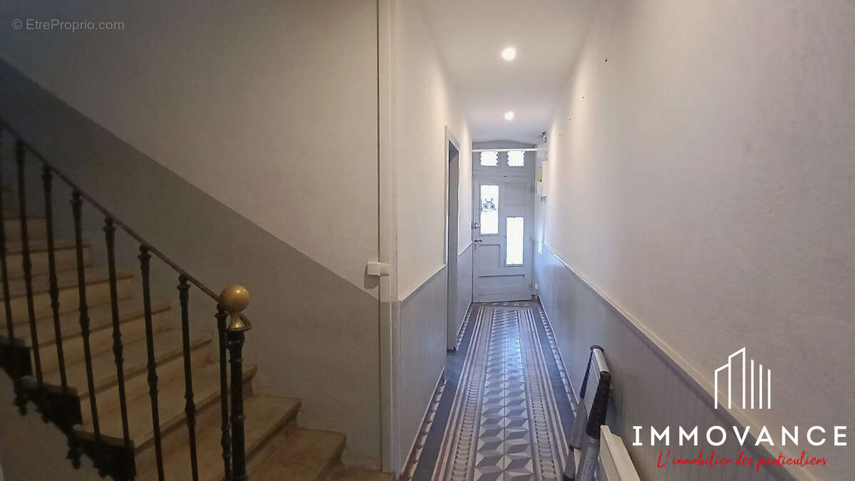Maison 103 m² à Lezignan-La-Cebe  - photo 4