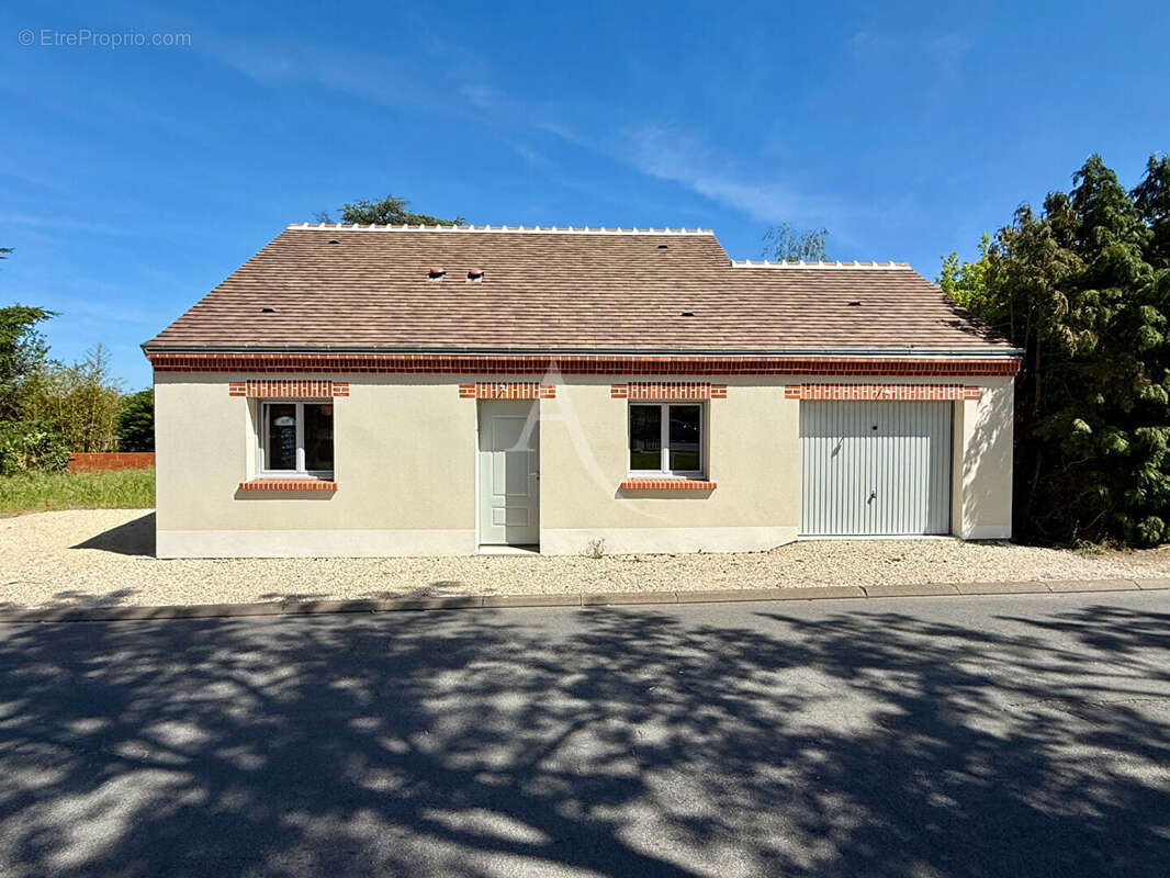 Maison à LA FERTE-SAINT-AUBIN