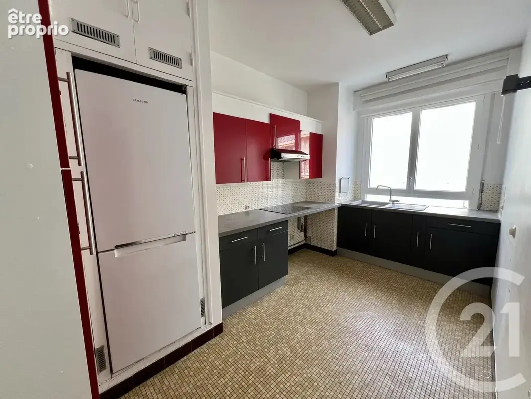 Appartement 4 pièces 96 m² à vendre à Limoges (87000) - photo 5