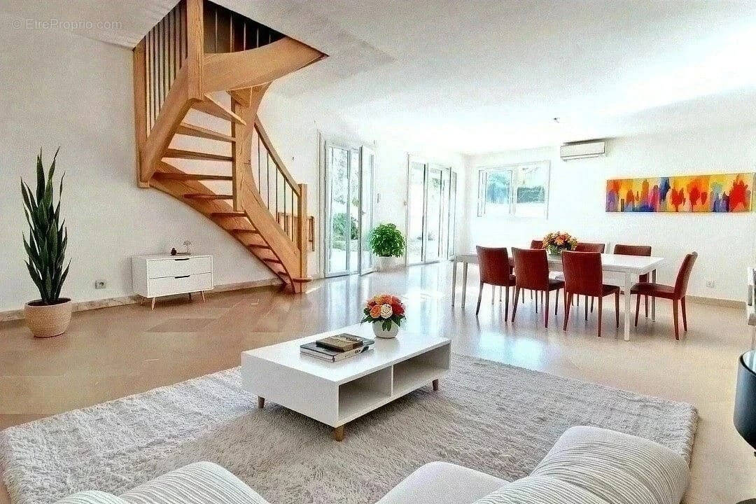 Maison à LANCON-PROVENCE