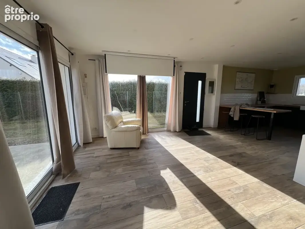 Maison - 4 pièces - 90 m2 - MAZE-MILON - photo 4