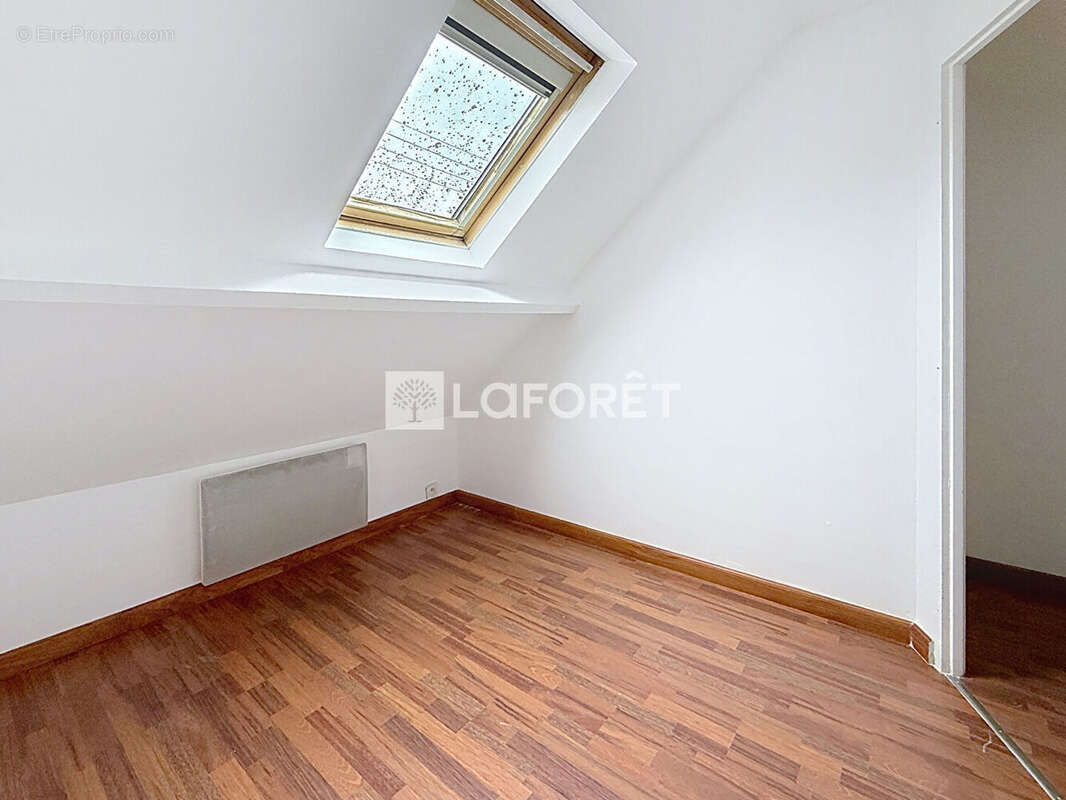 Maison à PETIT-COURONNE