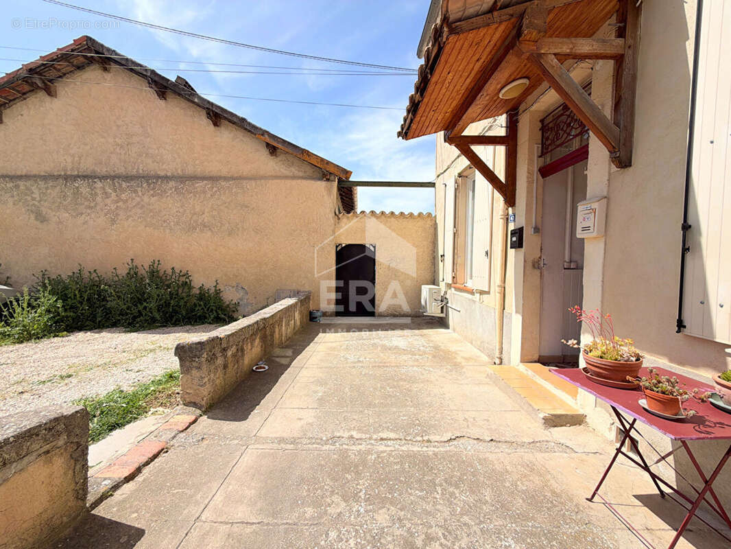 Appartement à PERTUIS