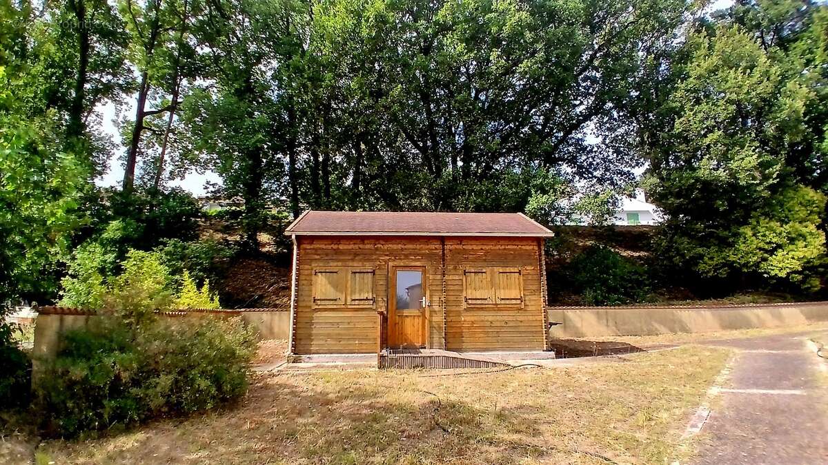 Agréable villa avec 4 chambres et chalet indépendant. - photo 6