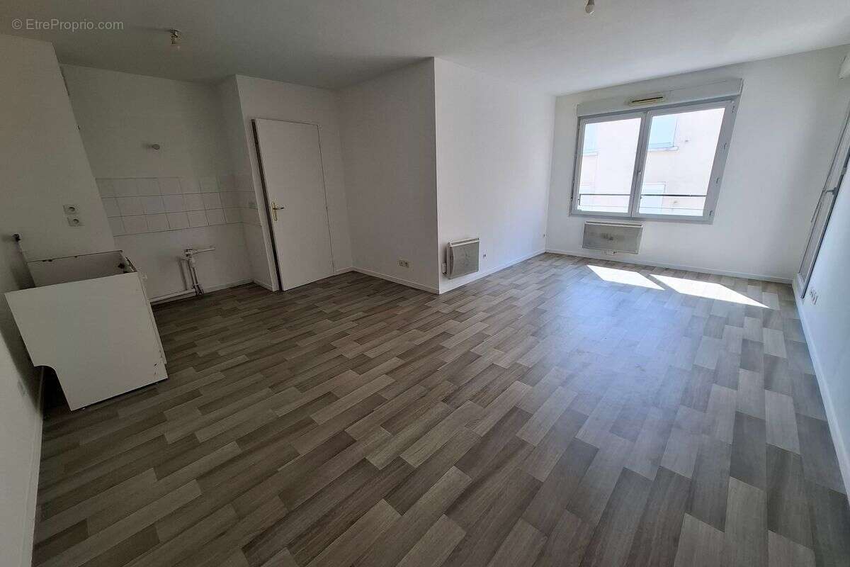 T2 de 45,4 m² à Villeurbanne, Les Jardins de Léa au prix de vente de 104 100 € - photo 2