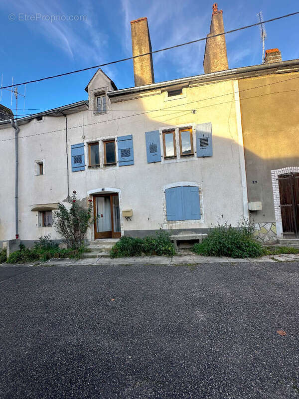 Maison à AMANCE