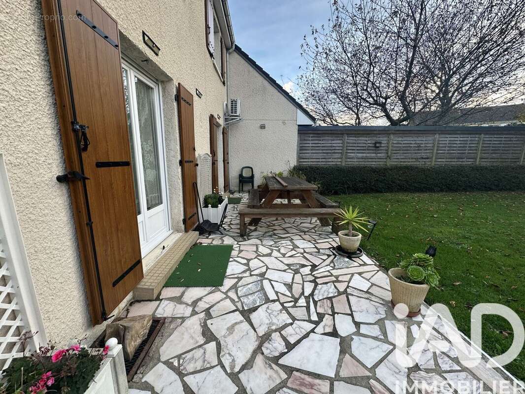 Photo 3 - Maison à QUERQUEVILLE