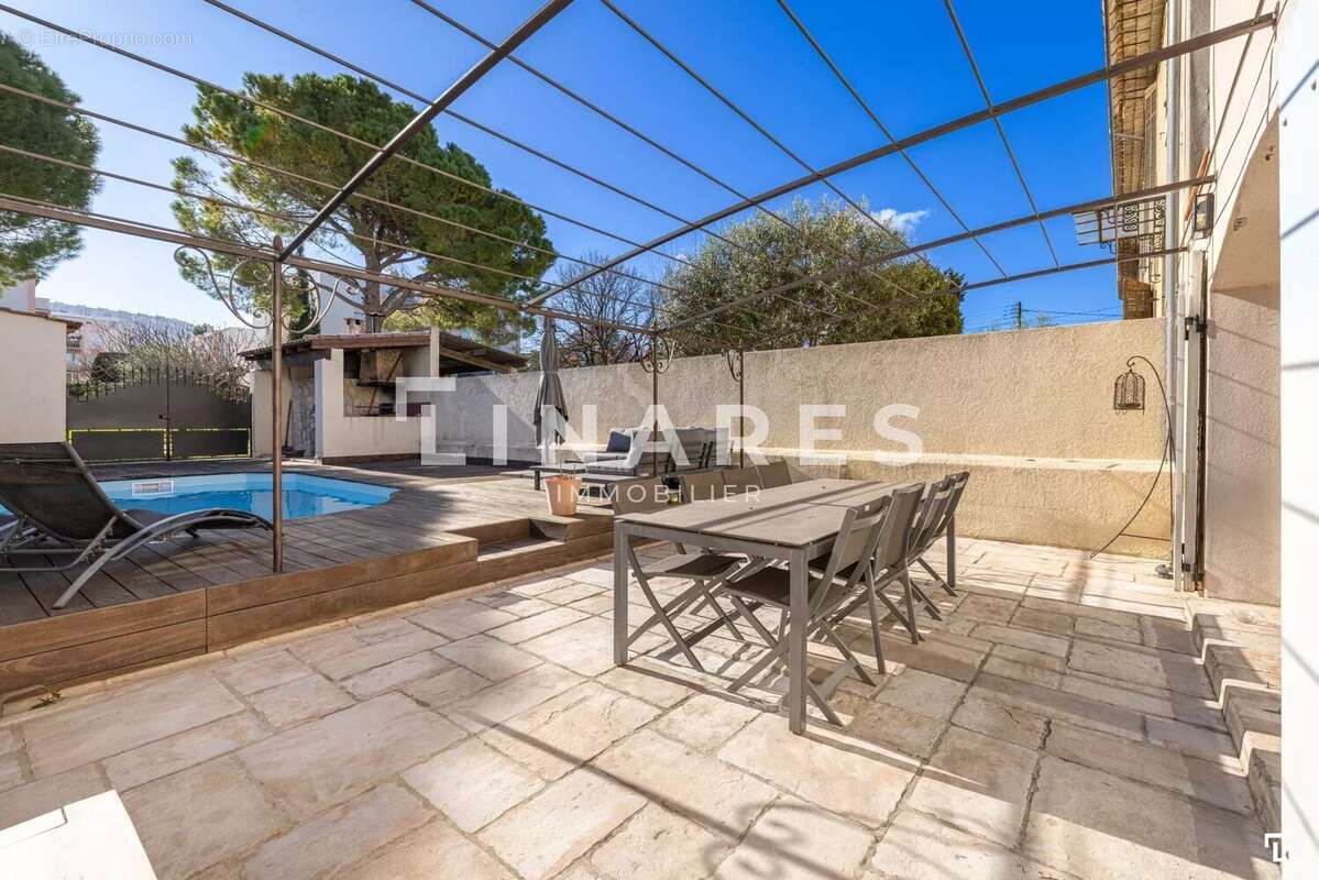 Maison à MARSEILLE-9E