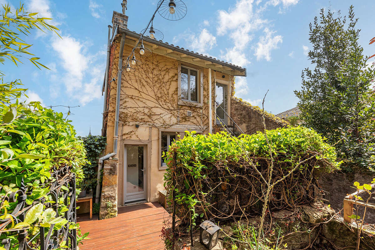 Appartement à LYON-5E