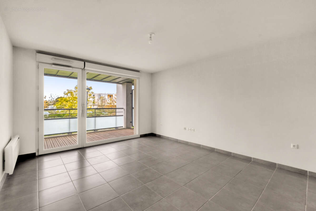 Appartement à COLOMIERS