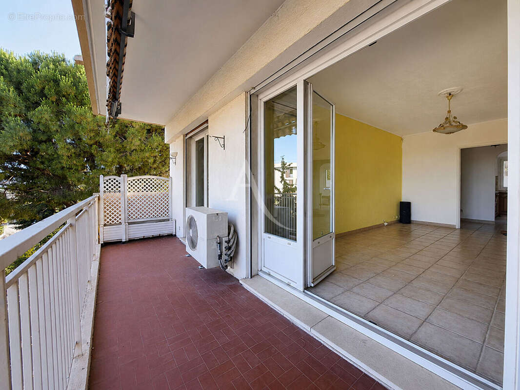 Appartement 3 pièces - traversant - garage - cave - photo 8