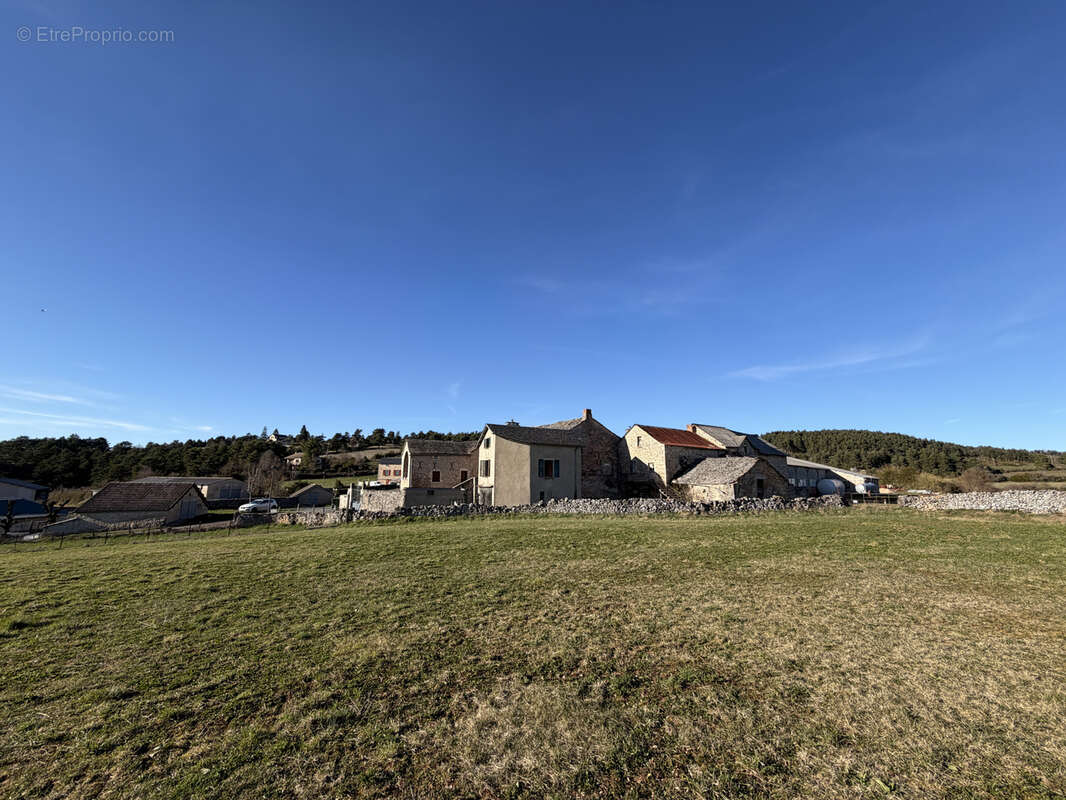 Maison à LE MASSEGROS