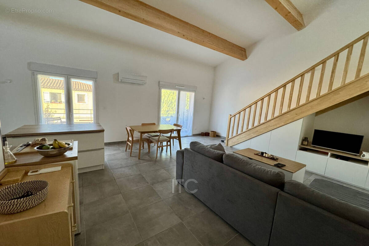 Appartement à TRETS