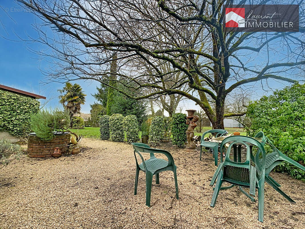 A JOUVENCON maison avec véranda à 6 minutes de Cuisery - photo 9
