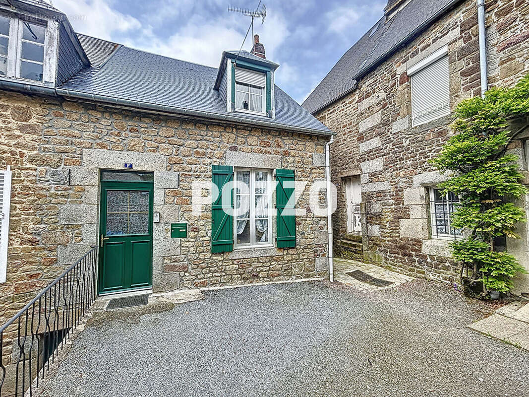 Maison à VILLEDIEU-LES-POELES