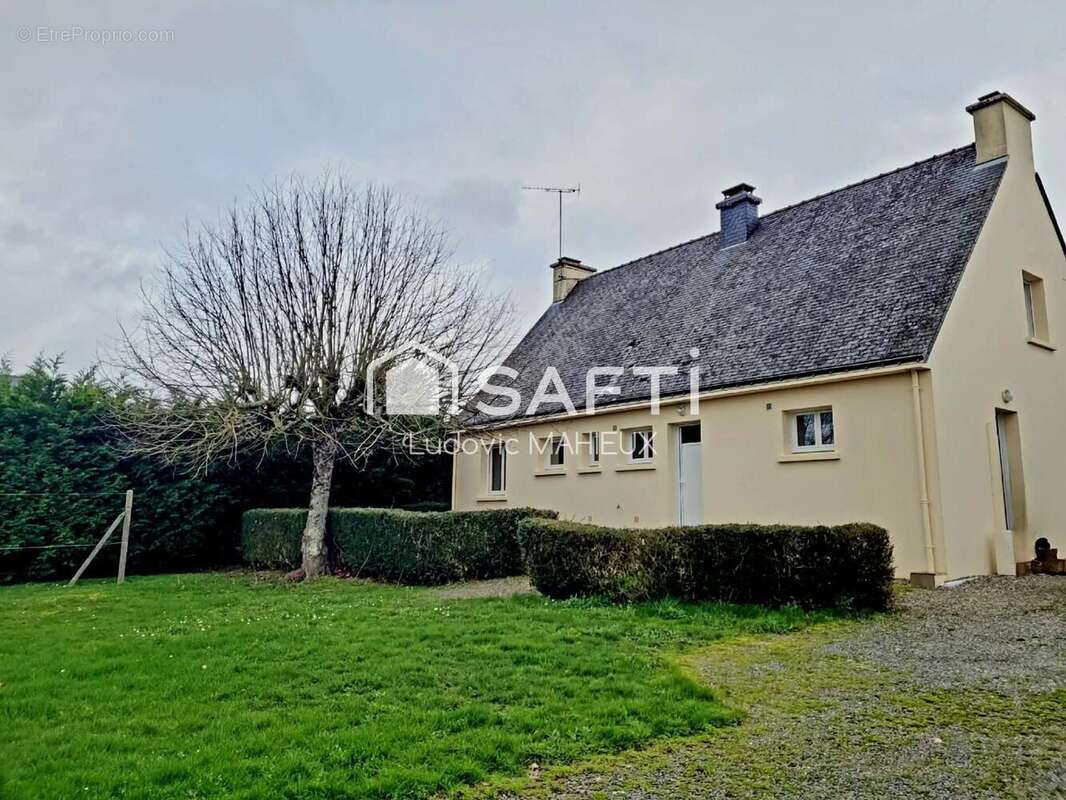 Maison 131 m² à Les Fougerets  - photo 2