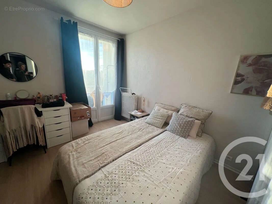 Appartement à ARPAJON-SUR-CERE