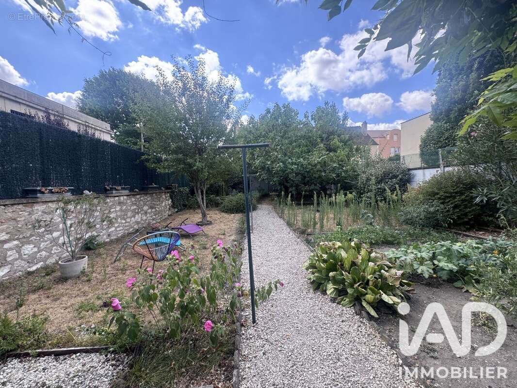 Maison 132 m² à Montereau-Fault-Yonne  - photo 5