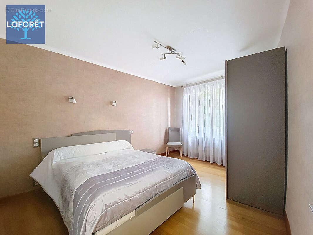 Maison Taluyers 4 pièce(s) 75 m2 - photo 4